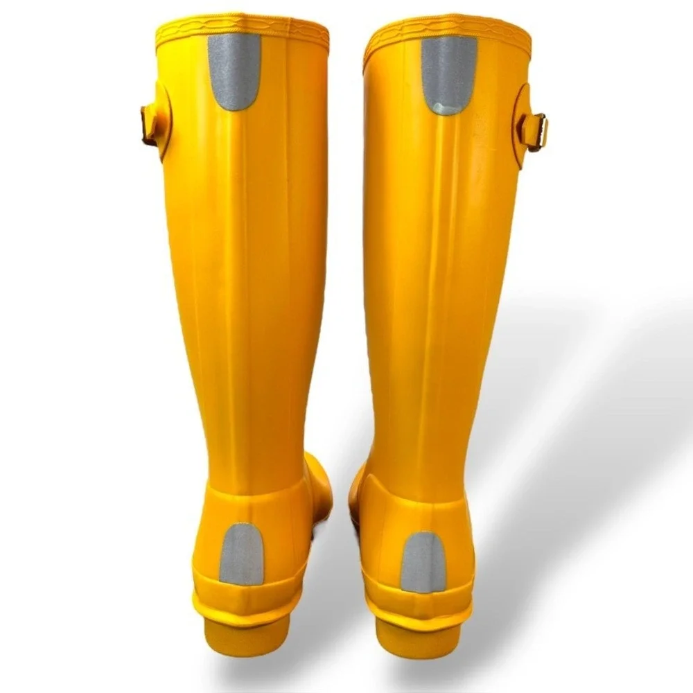 Hunter Kids Yellow Gloss Rain Boots 5 Girl / 4 Boy Classic Waterproof